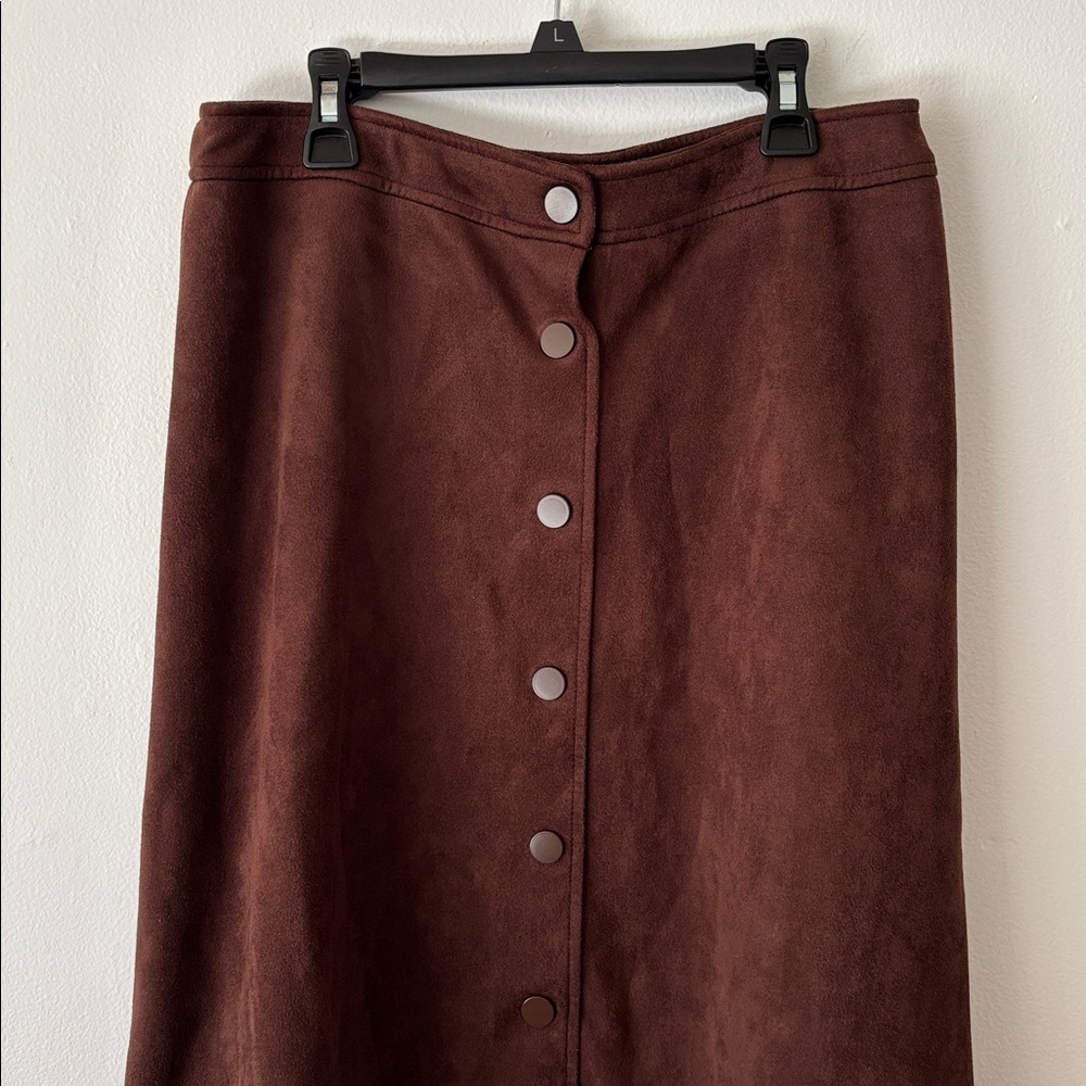 Cato Chocolate Brown Faux Suede Button Front Midi Skirt size medium - Picture 2 of 7